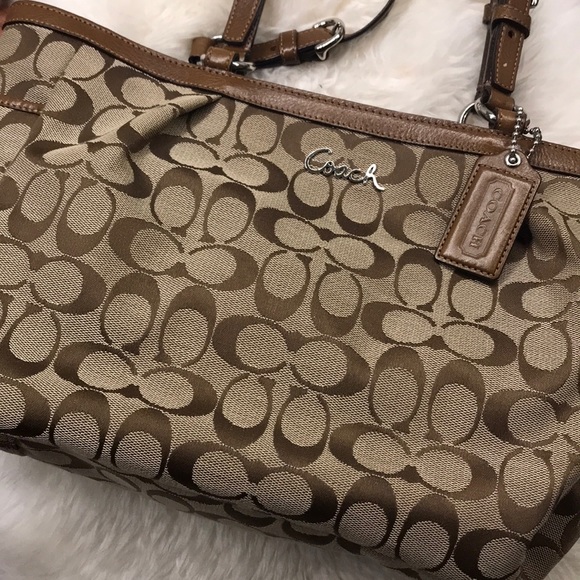 Coach F17726 Gallery Signature East west tote bag